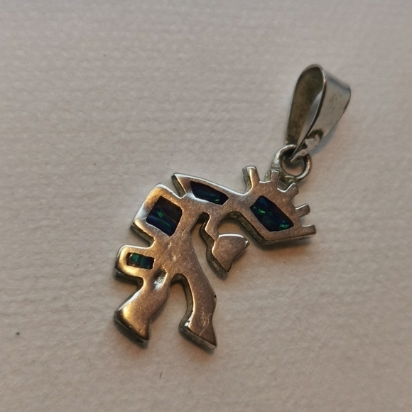 Blue opal dancing sterling pendant - Picture 4 of 5